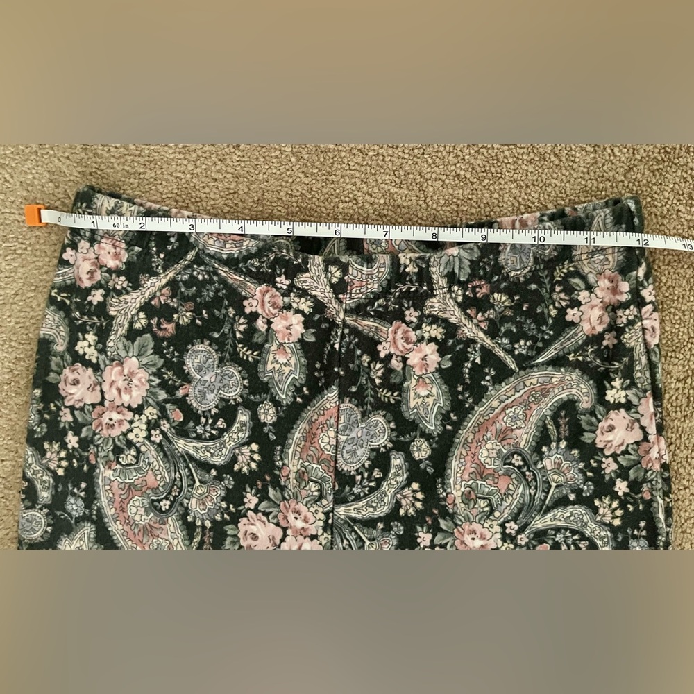 Novella Royale Midnight Rose Janis Bells, Size Small, Rare Print! - Picture 11 of 12